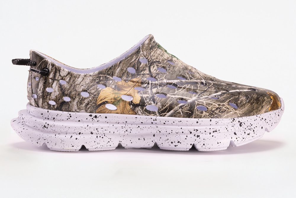 Kane Revive shoe with Realtree camo print highlighting the ventilation ports.