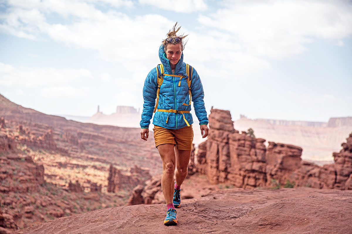 Hiking in Utah wearing a Patagonia Micro Puff Hoody to show compressibility and loft.