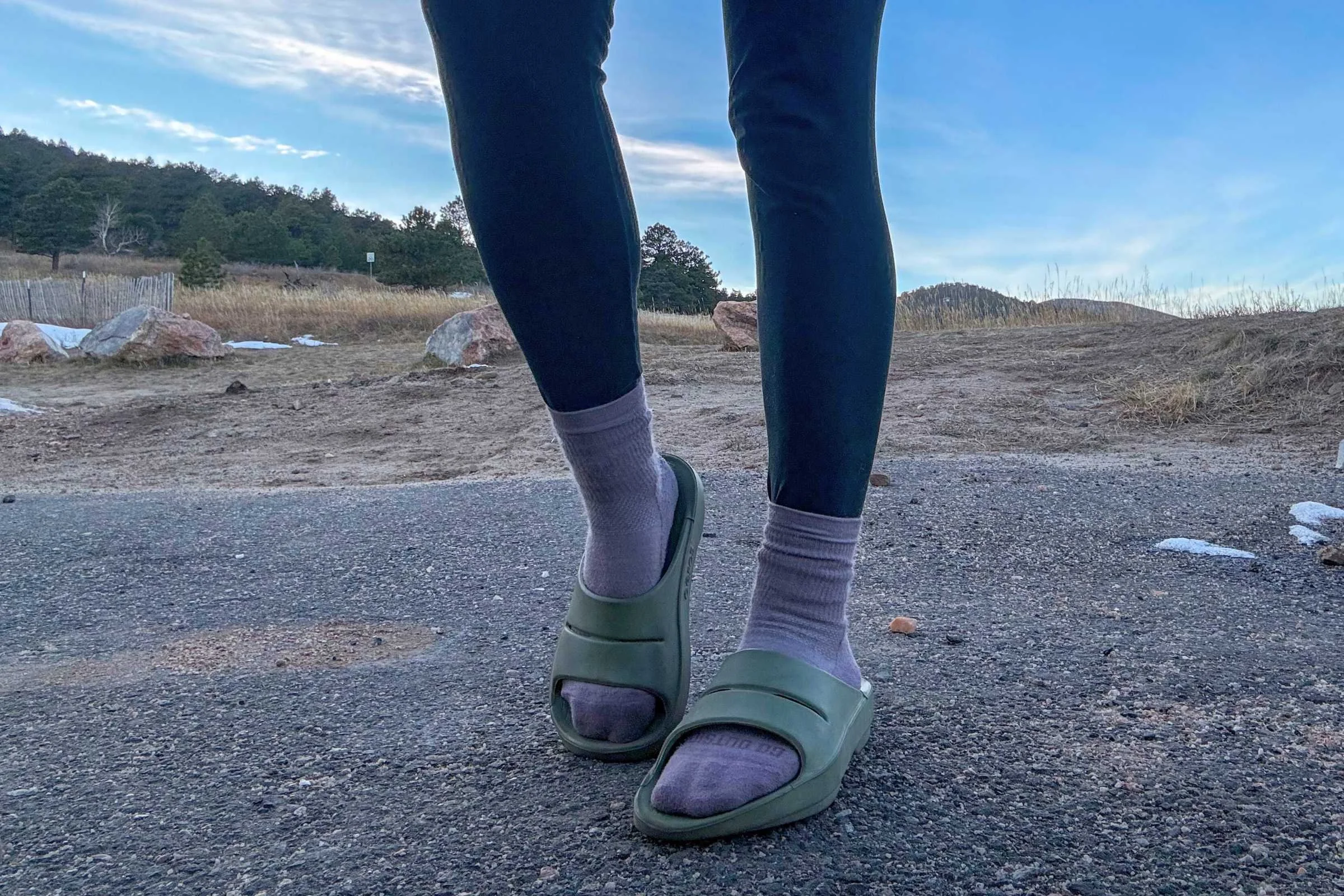 OOFOS OOahh Slides Review: Ultimate Recovery Footwear